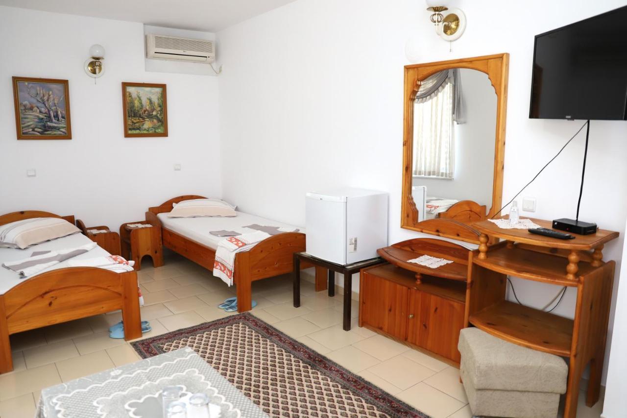Hotel Mishel Kocherinovo Exterior photo